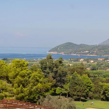 Lejlighedshotel Hotiday Collection -